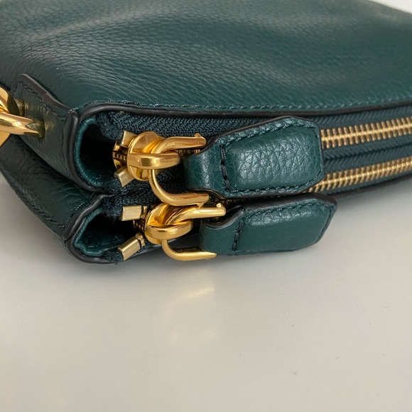 Marc Jacobs emerald 2 compartments crossbody - Picture 2 of 8